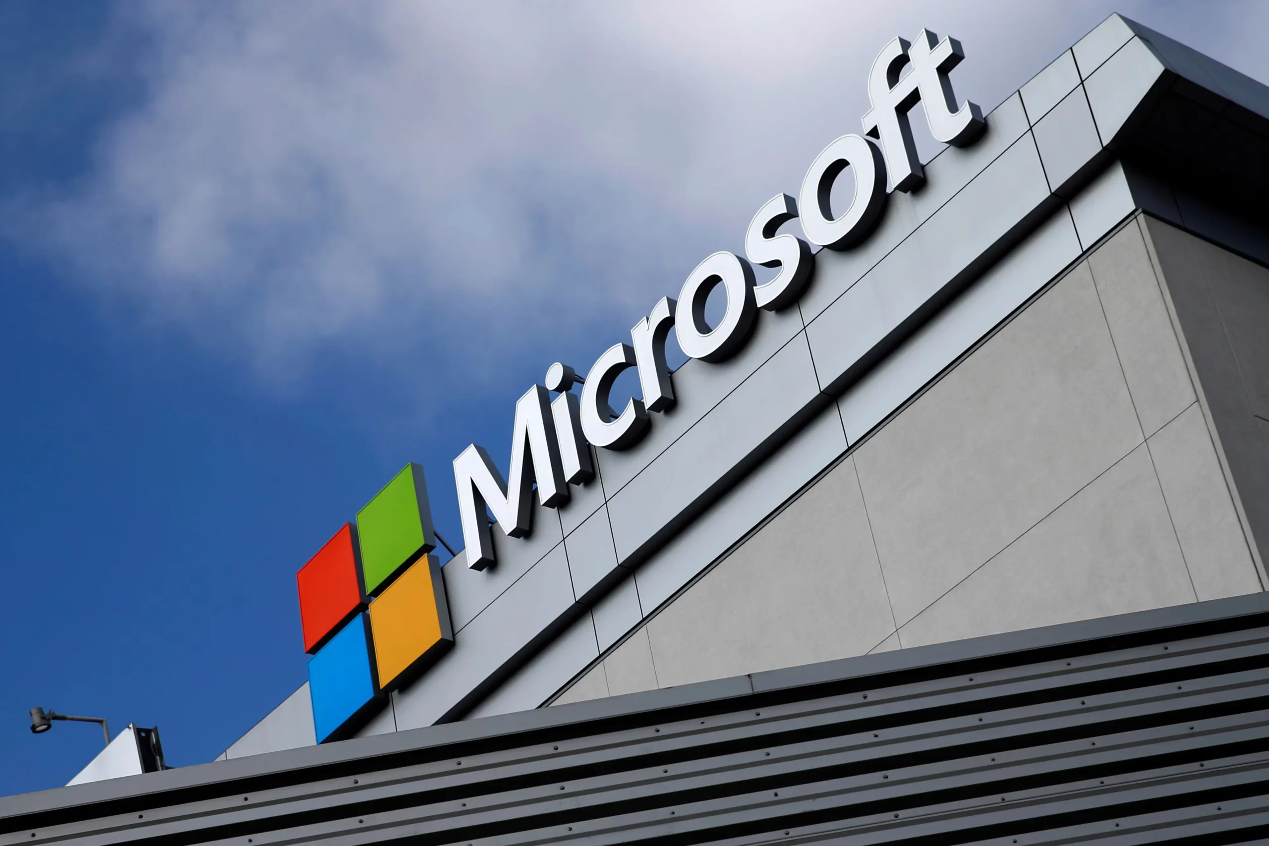 Microsoft despedirá a 6000 empleados